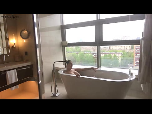 ❤️ Une énorme nana se branlant passionnément la chatte dans la salle de bains Porno vk at us fr.xxxdeutschepornos.ru  ﹏