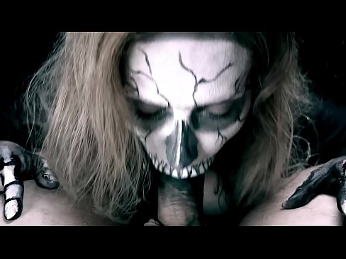 ❤️ Une fille démoniaque suce une bite avec sa bouche noire et avale le sperme. Porno vk at us fr.xxxdeutschepornos.ru  ﹏
